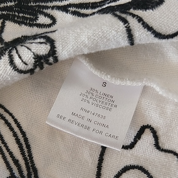 Embroidered Top - Picture 5 of 7